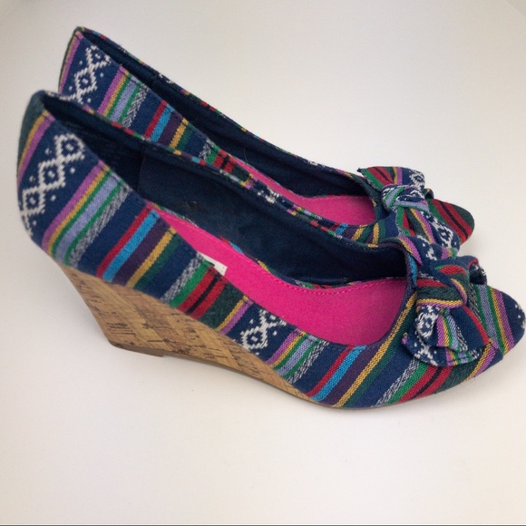 American Eagle Peep Toe Cork Wedges Mulitcolor - Picture 2 of 5